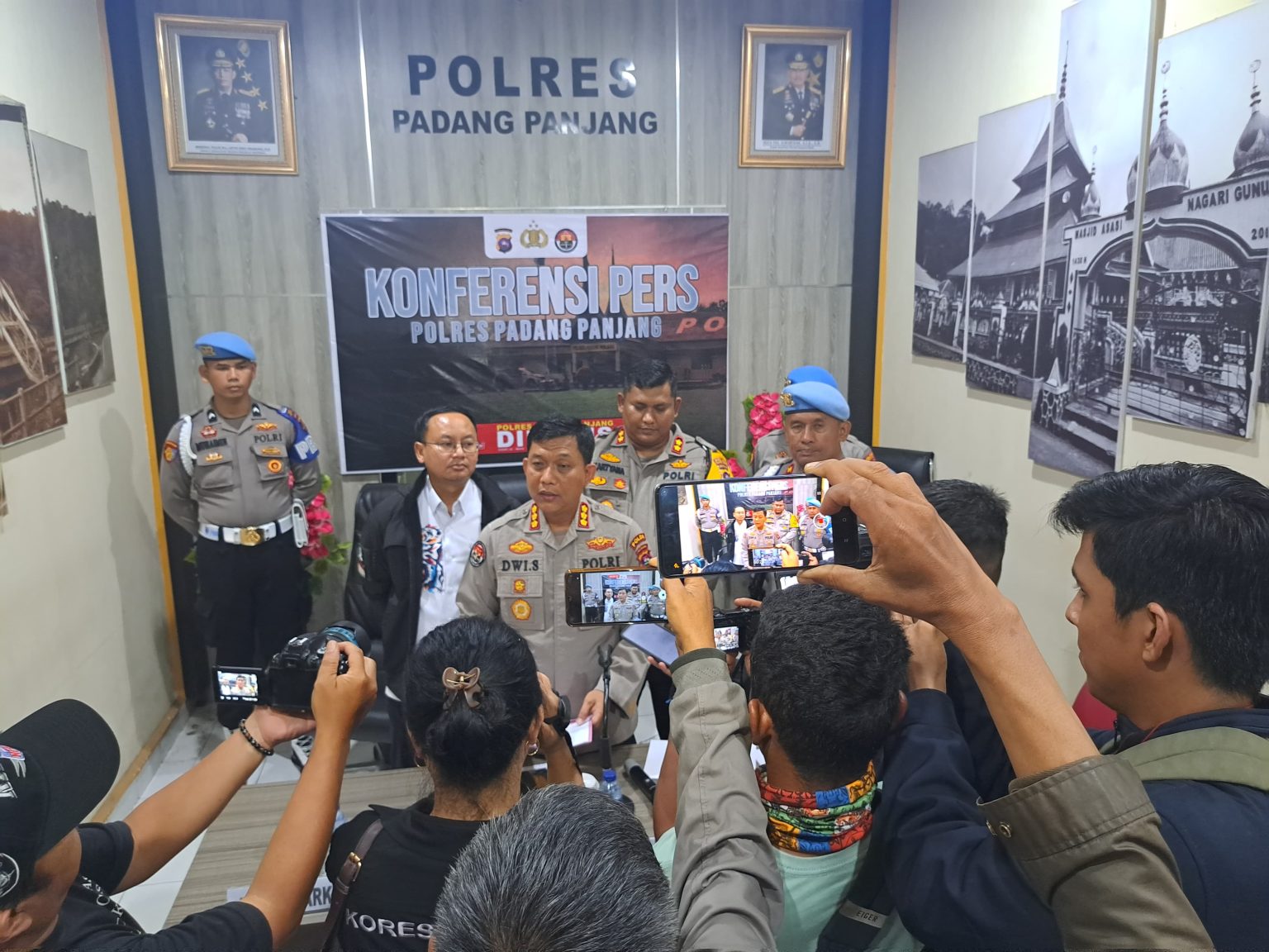 Polda Sumbar Komit Tindak Tegas Anggota yang terlibat Narkoba