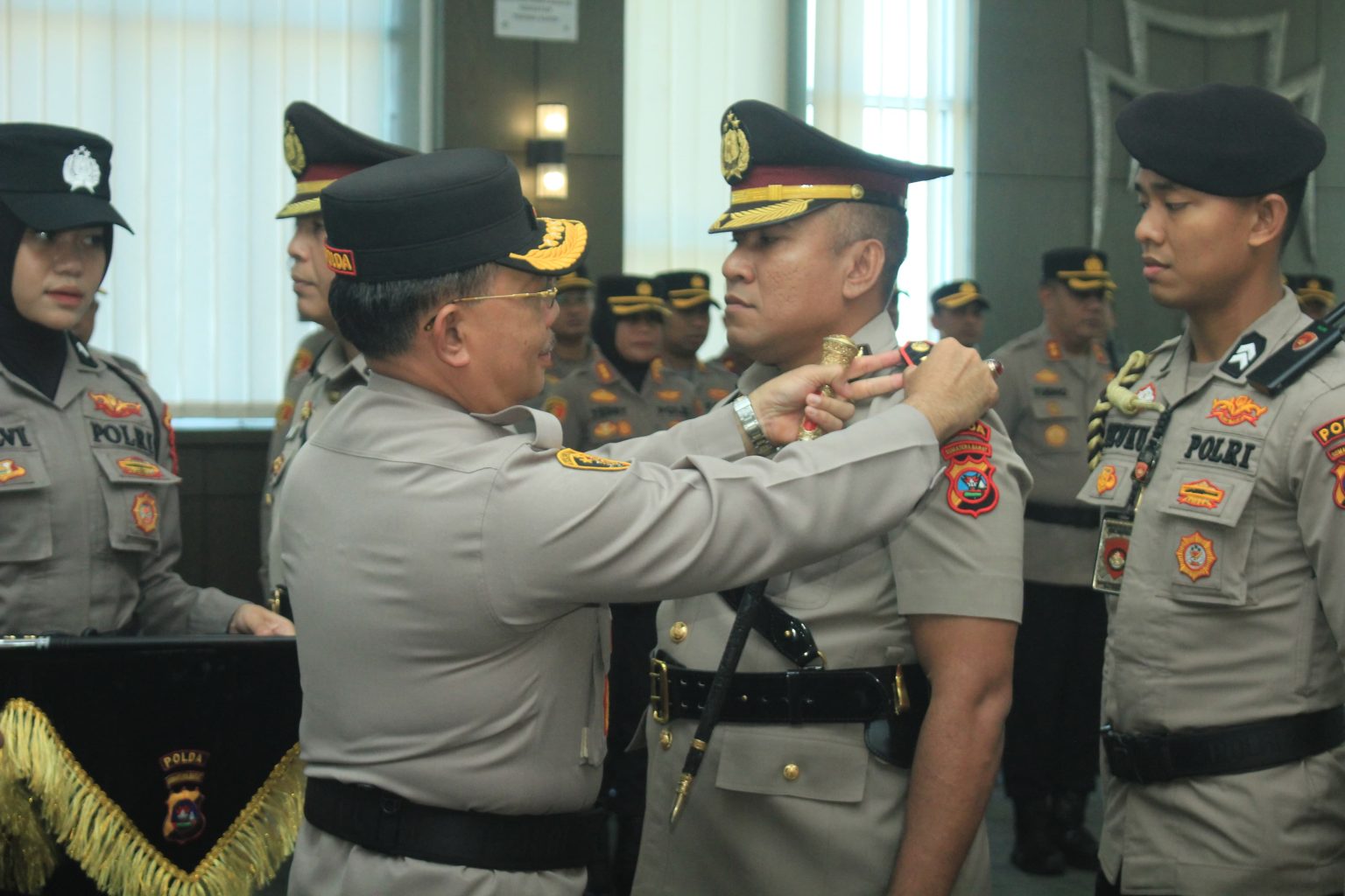 Kapolda pimpin Sertijab Kapolres Solok Kota