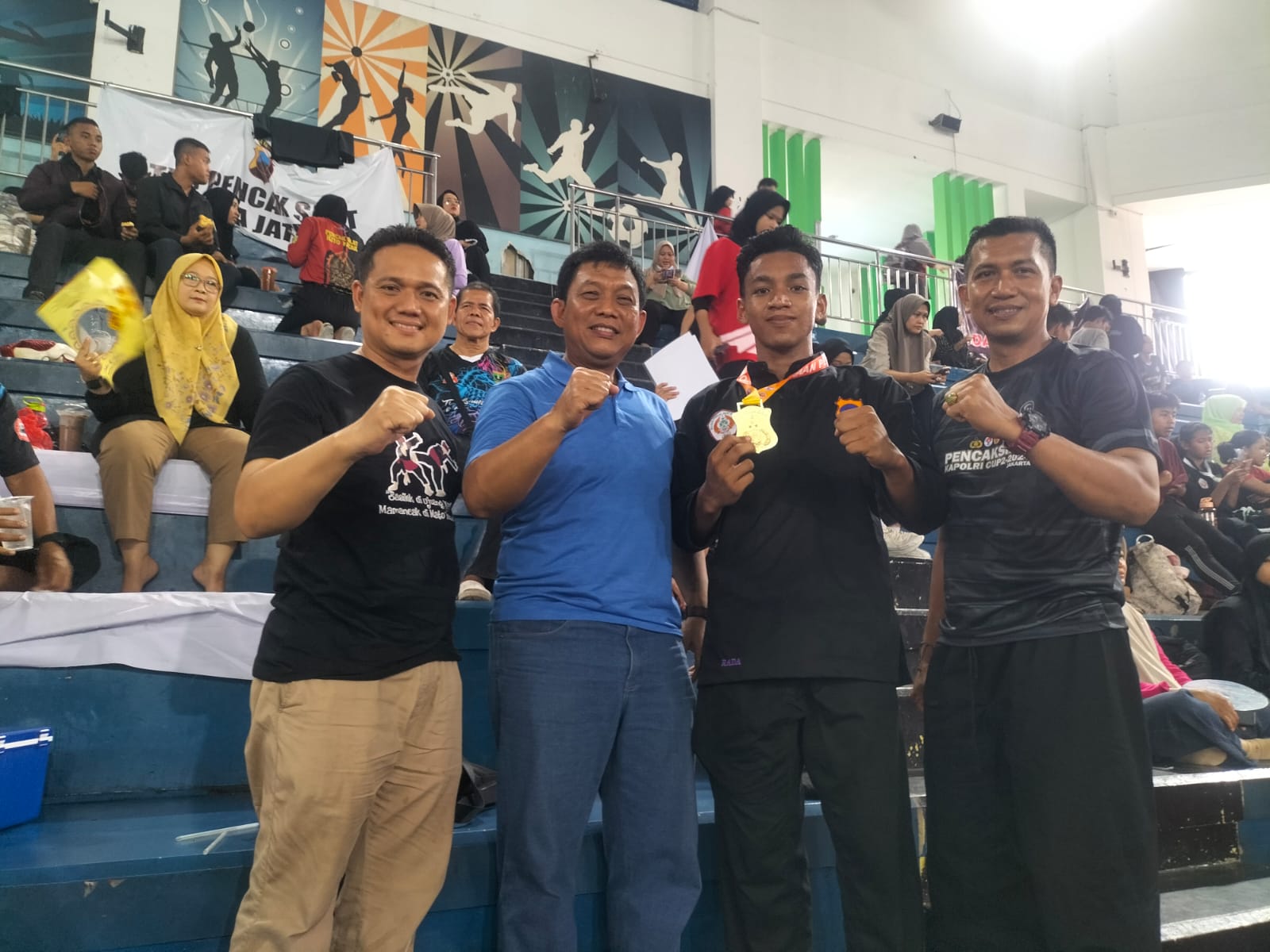 Pencak Silat Polda Sumbar Raih Medali di Kejuaraan Nasional Kapolri Cup 2 thn 2024 di Jakarta