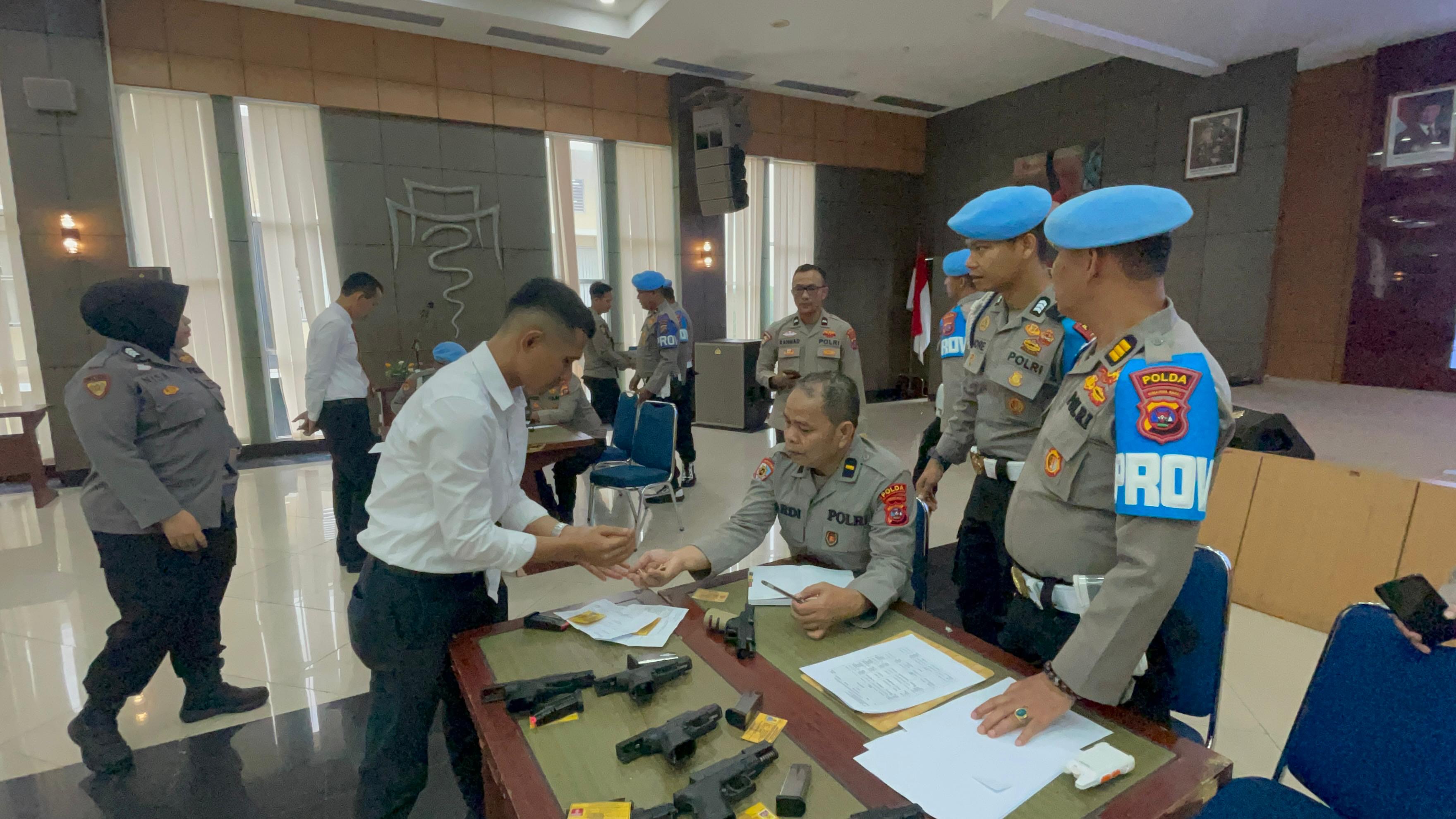 Polda Sumbar Lakukan Pengecekan Senjata Api Personel