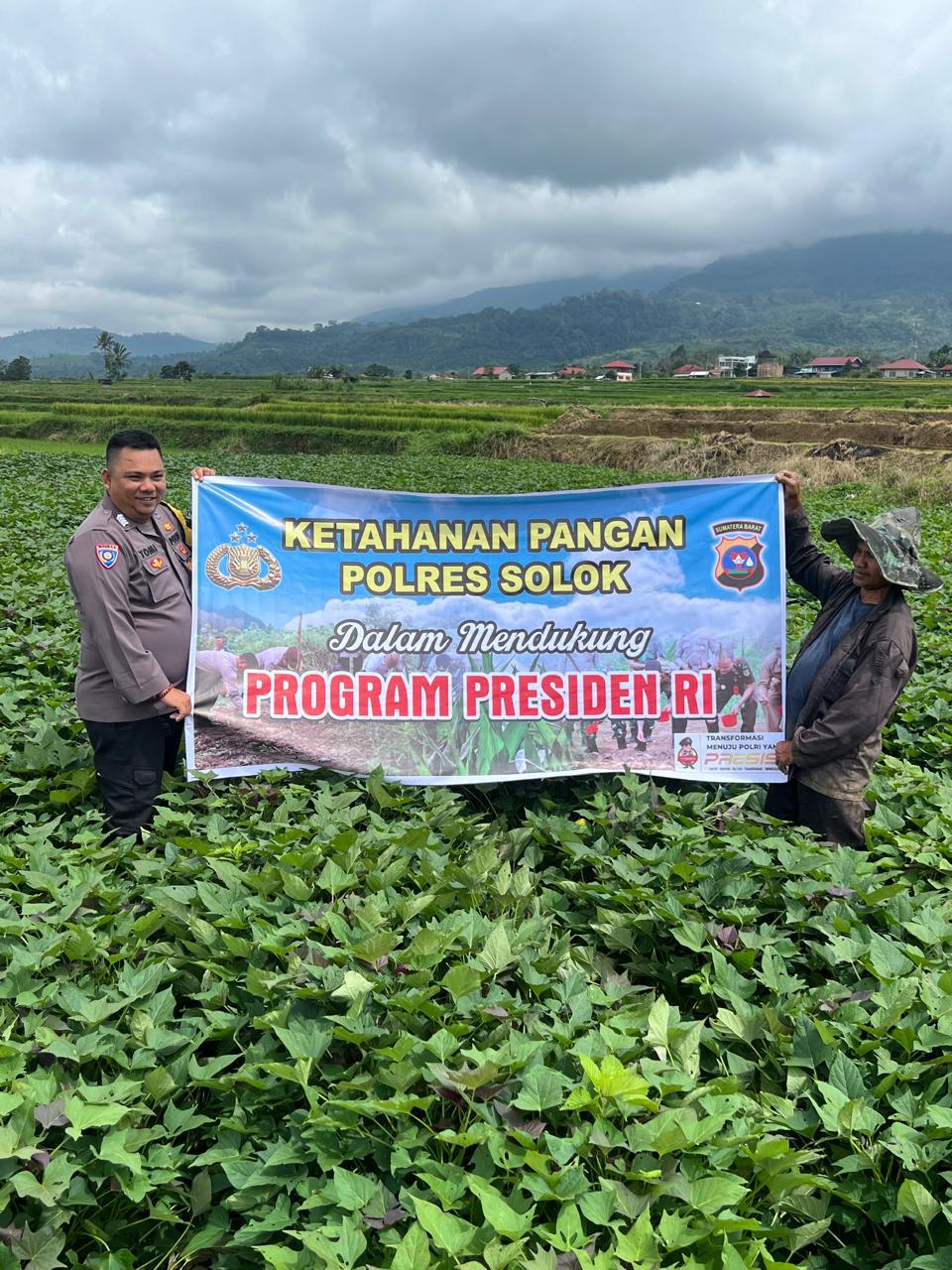 Bhabinkamtibmas Nagari Talang Sosialisasikan Ketahanan Pangan kepada Masyarakat