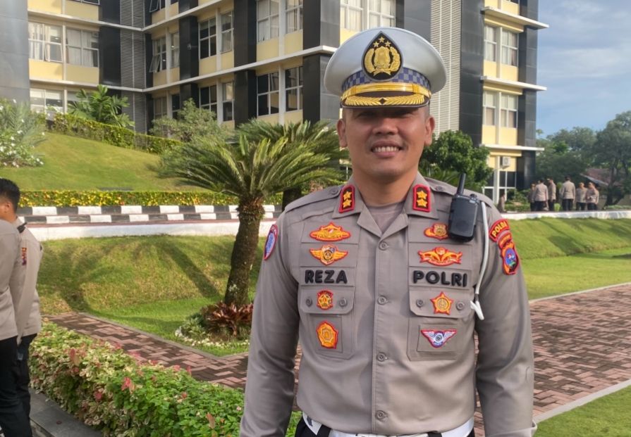 Dirlantas Polda Sumbar AKBP Reza Ajak Pengendara Tertib Berlalu-lintas