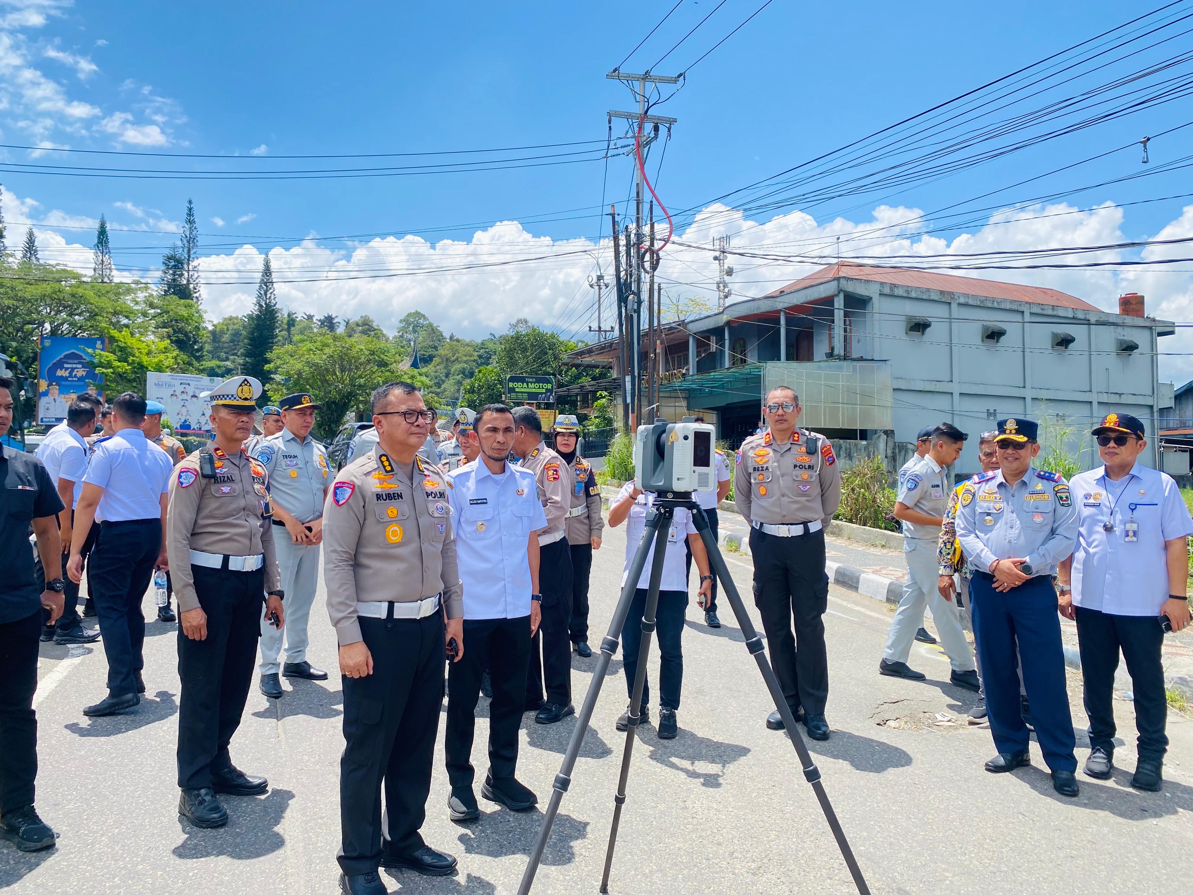 Polda Sumbar Proaktif Ungkap Penyebab Kecelakaan Bus ALS di Padang Panjang dengan Teknologi Canggih