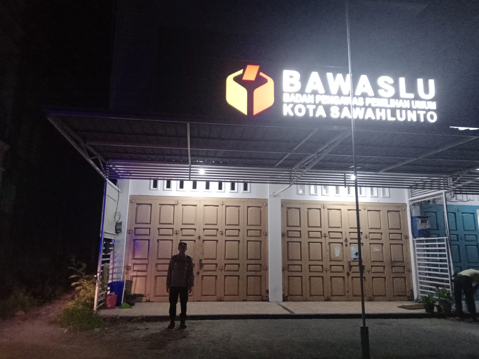 Cegah Premanisme dan Kejahatan, Polsek Muaro Kalaban Laksanakan Patroli Malam di Jalan Lintas Sumatera