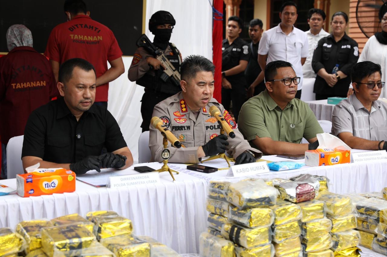 Polda Sumut Gagalkan Peredaran 100 Kg Sabu Dalam Bungkus Kopi, Empat Tersangka dan Dua DPO Terlibat