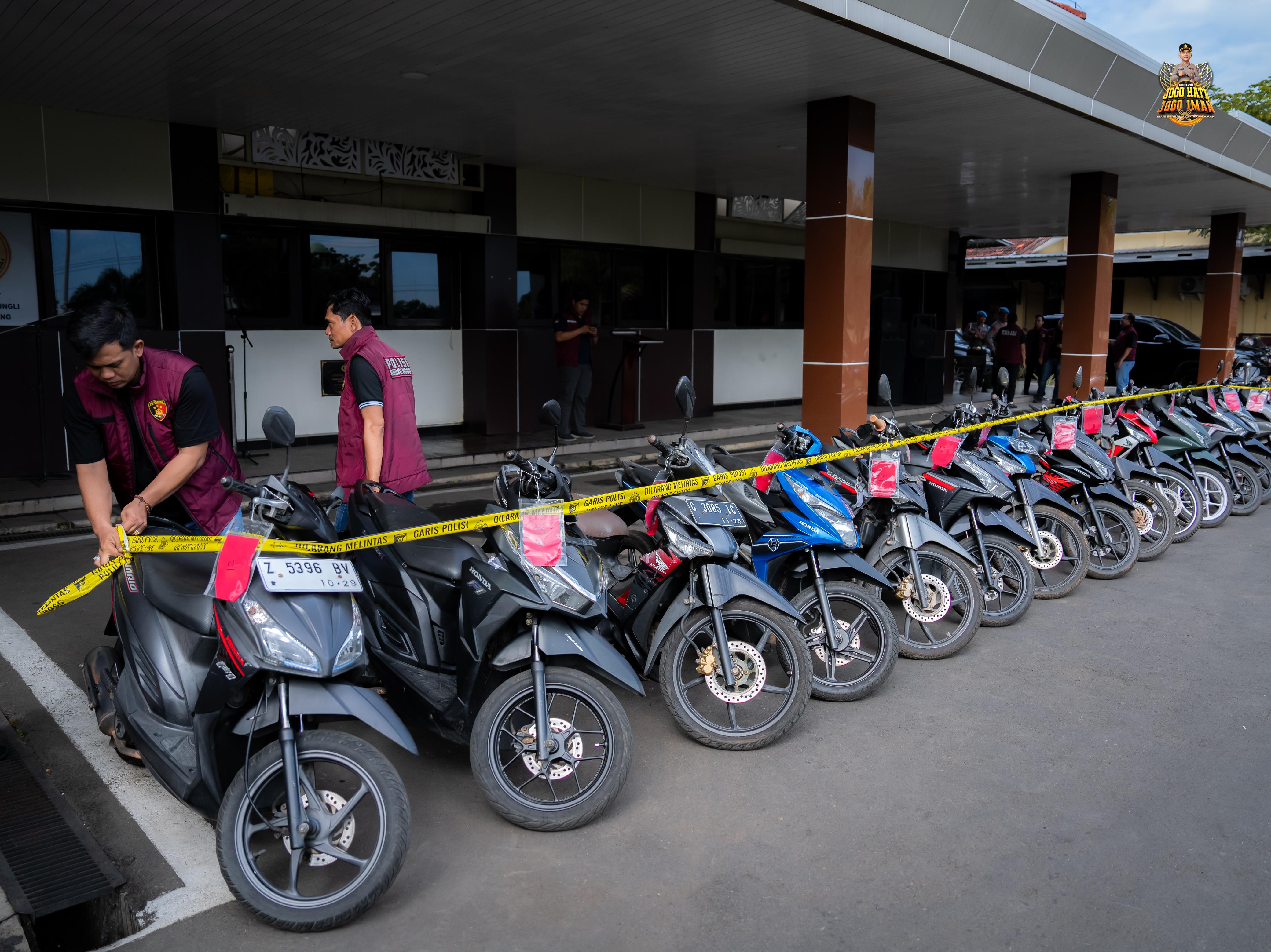 Kasus Curanmor, Polres Batang Bekuk Tujuh Pelaku dan 18 Motor