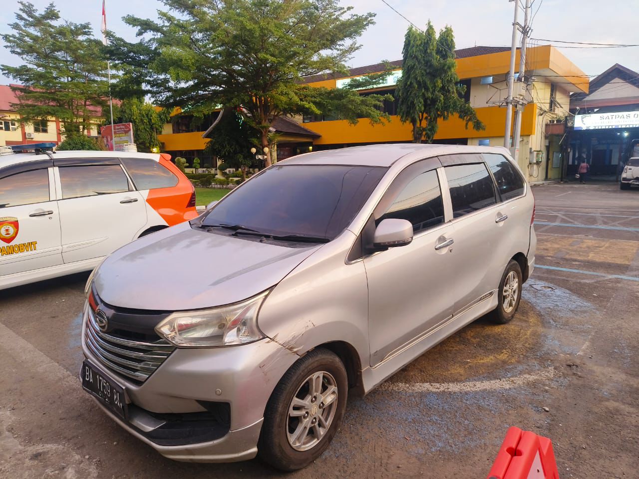 Kurang dari 24 Jam, Tim Klewang Polresta Padang Tangkap Pelaku Pencurian Mobil di Dadok Tunggul Hitam