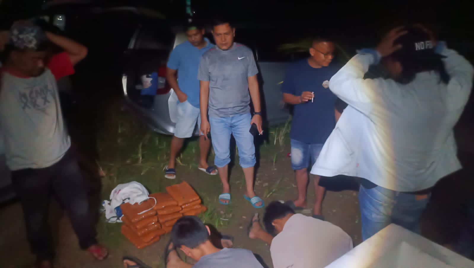 Komitmen Berantas Narkoba, Polres Padang Pariaman Tangkap Tersangka dengan Barang Bukti Puluhan Paket Besar Ganja 