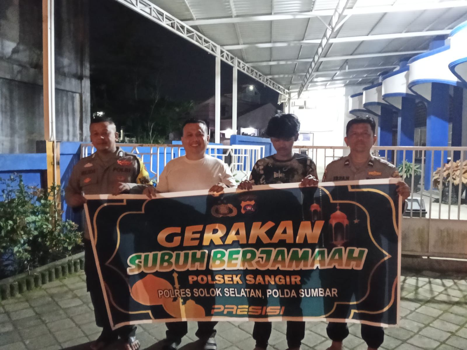 Subuh Bareng Polisi? Di Sangir, Itu Sudah Jadi Kebiasaan!