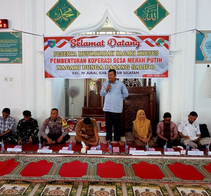 Bhabinkamtibmas Polsek IV Jurai Hadiri Musyawarah Pembentukan Koperasi Desa Merah Putih di Nagari Bunga Pasang