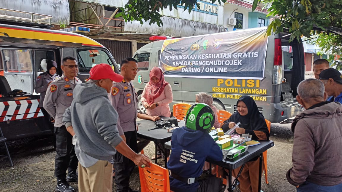 Dalam Rangka HUT Bhayangkara Ke 79, Polres Pasaman Gelar  Pemeriksaan Kesehatan Gratis Pengemudi Ojek Daring