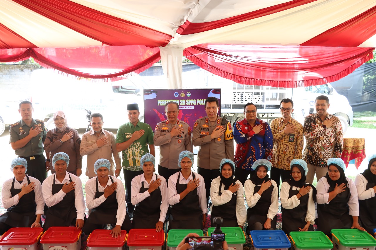 Kapolda Sumbar Resmikan Gedung SPPG I dan SPPG II di Kabupaten Sijunjung, Dorong Percepatan Program Makan Bergizi Gratis