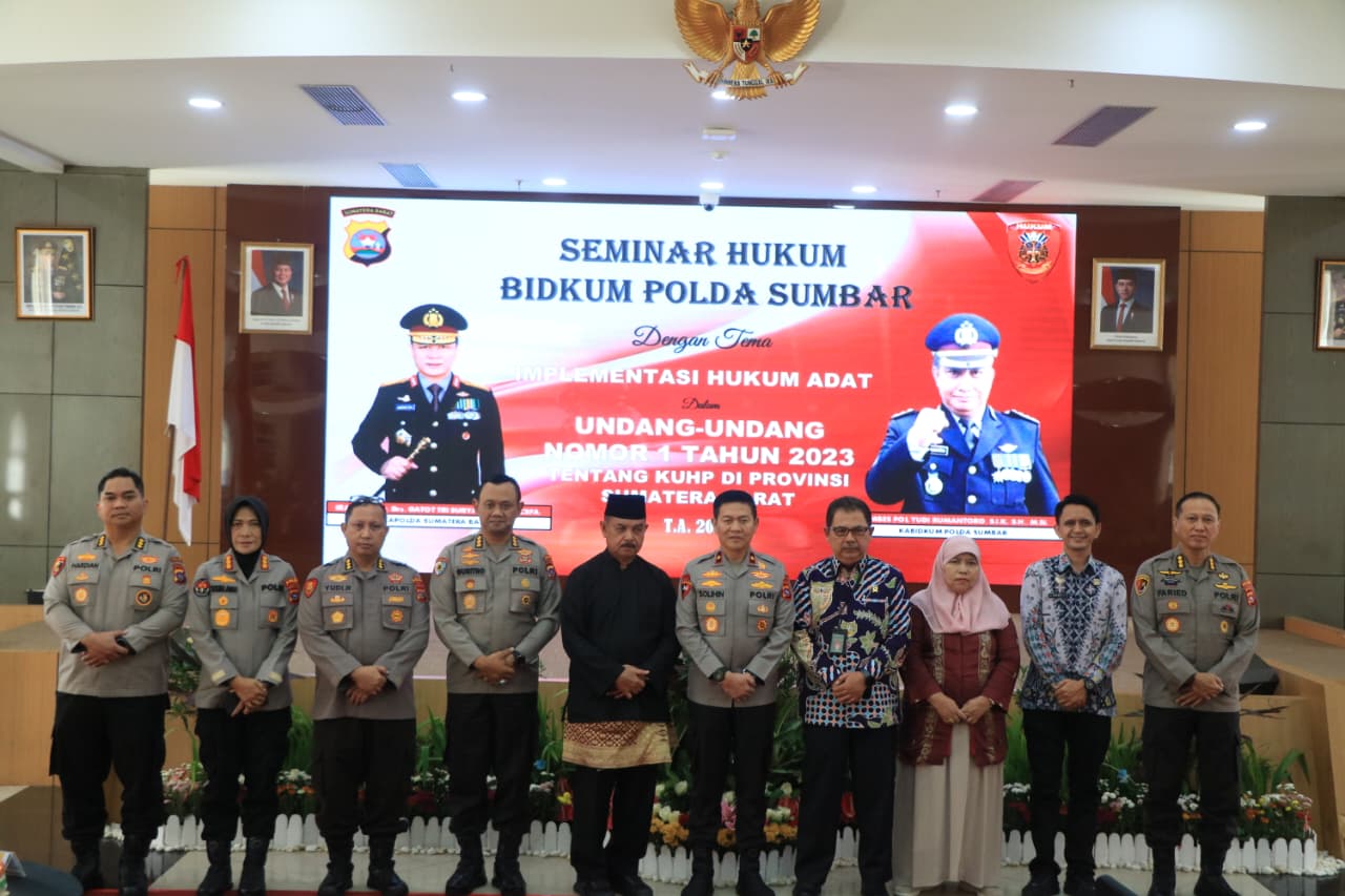 Bidkum Polda Sumbar Gelar Seminar Hukum Bertajuk 