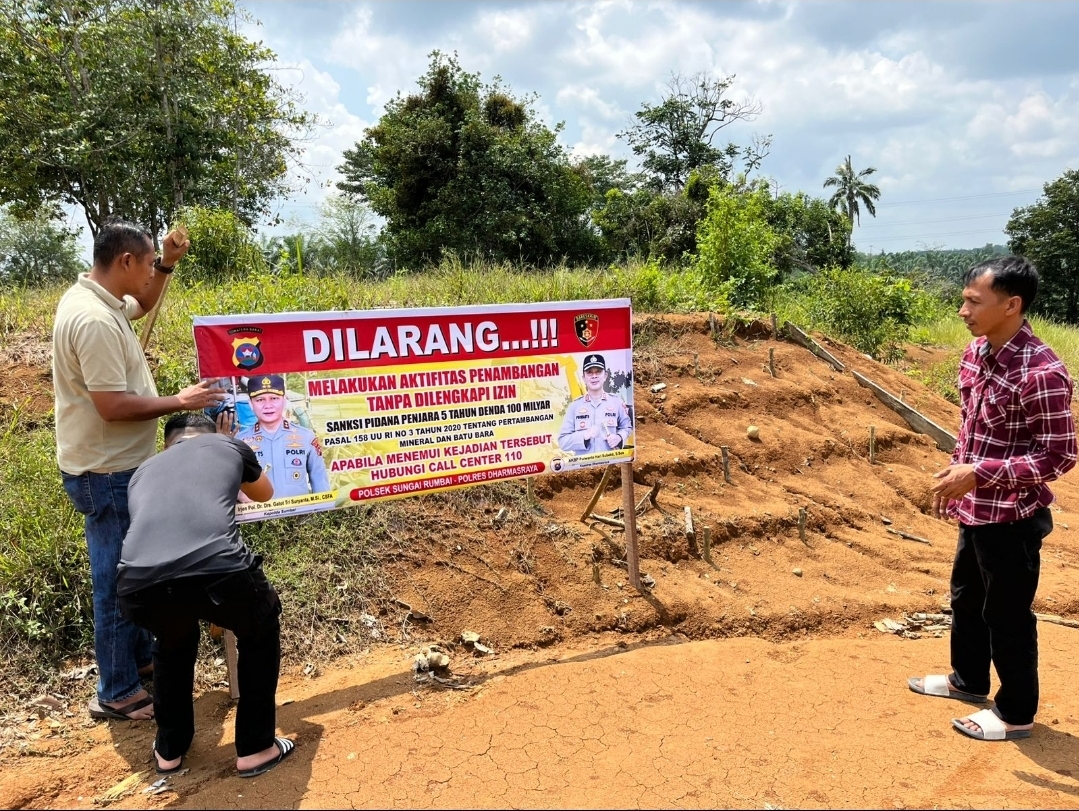 Polsek Sungai Rumbai Himbau Warga Stop Tambang Ilegal di Sungai Batanghari